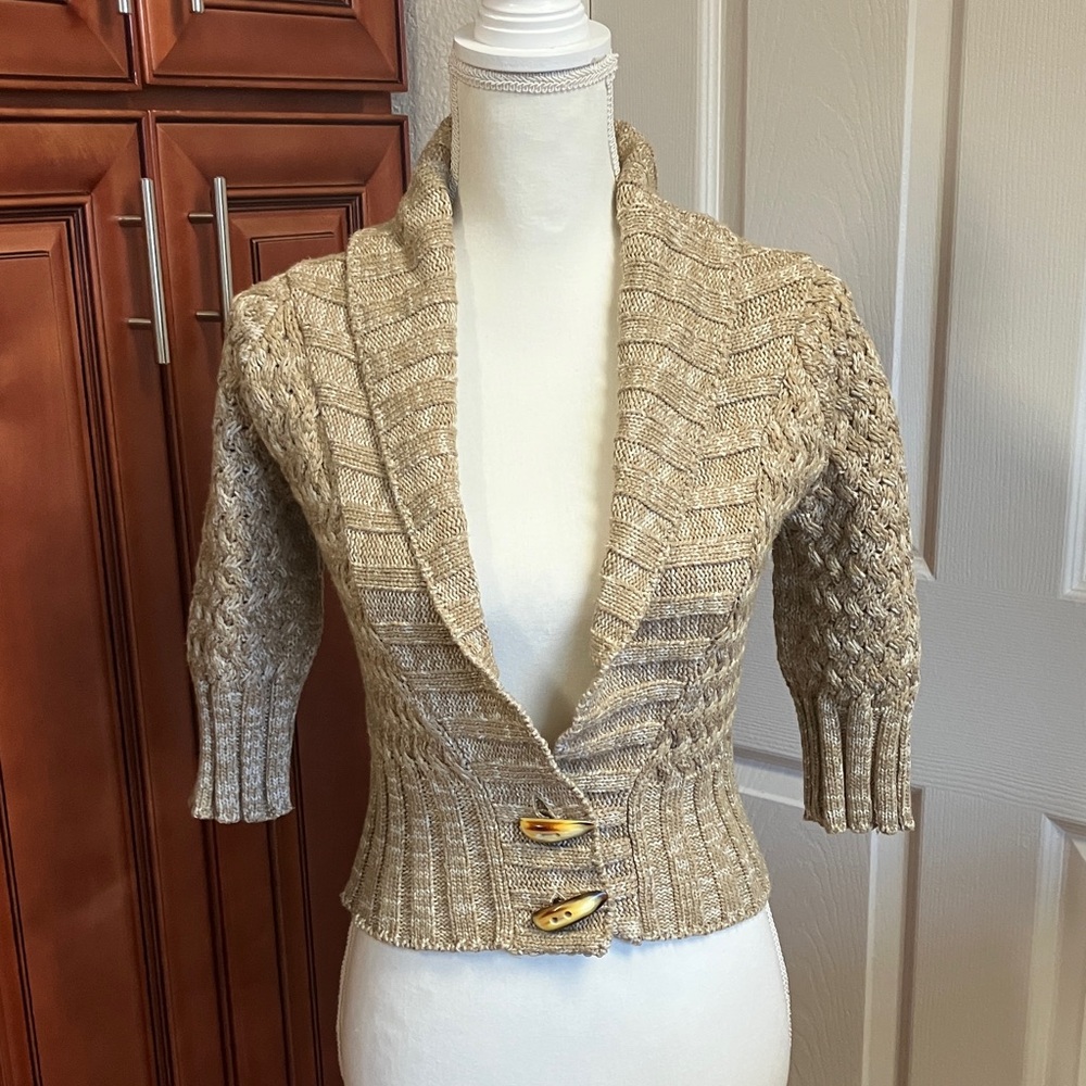 Y2k BEBE Tan Knit crop cardigan Size:M